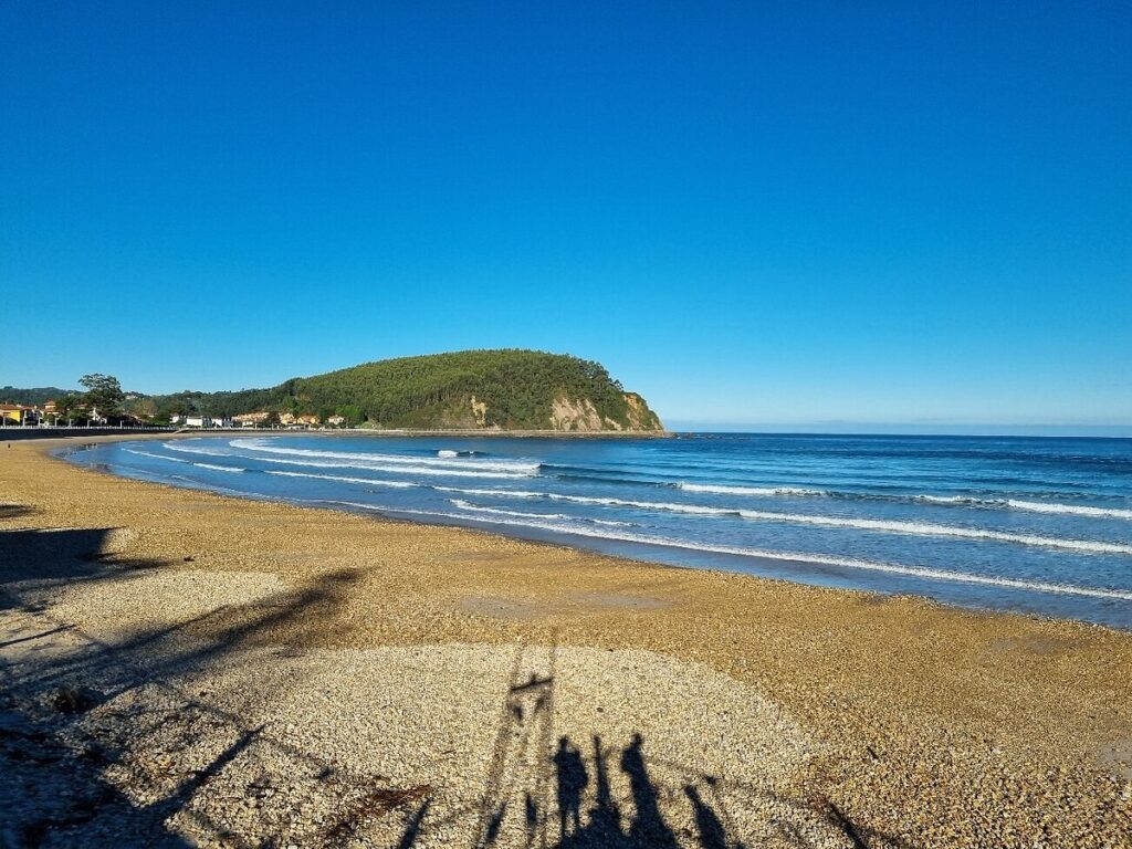 playa de santa marina ribadesella